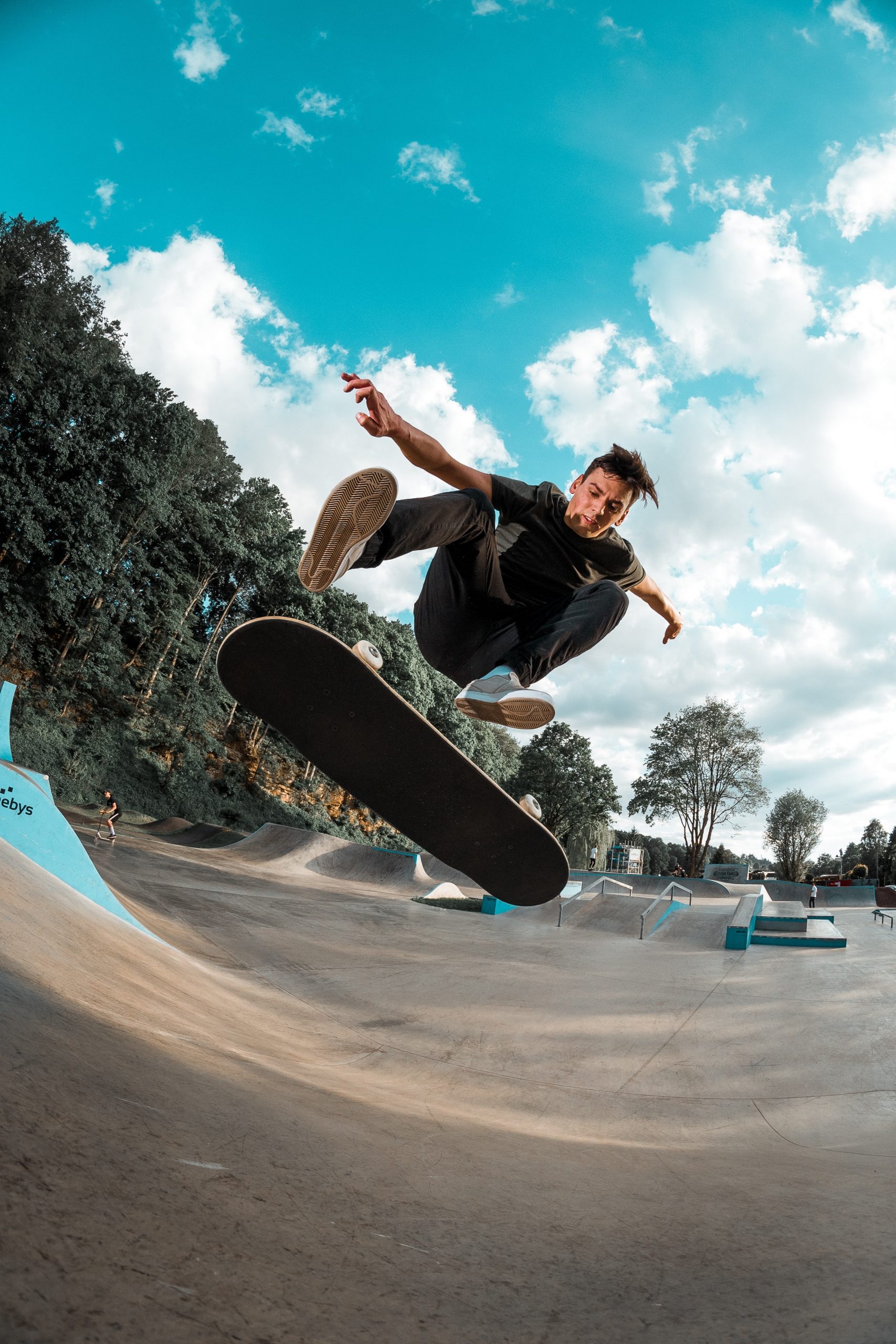 How to Skateboard: Tips for Beginners